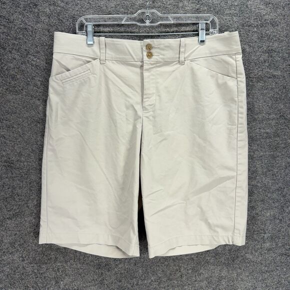 Dockers Shorts Women 14 Beige Mid Rise Bermuda Cotton Pockets Flat Front Casual - Picture 1 of 6